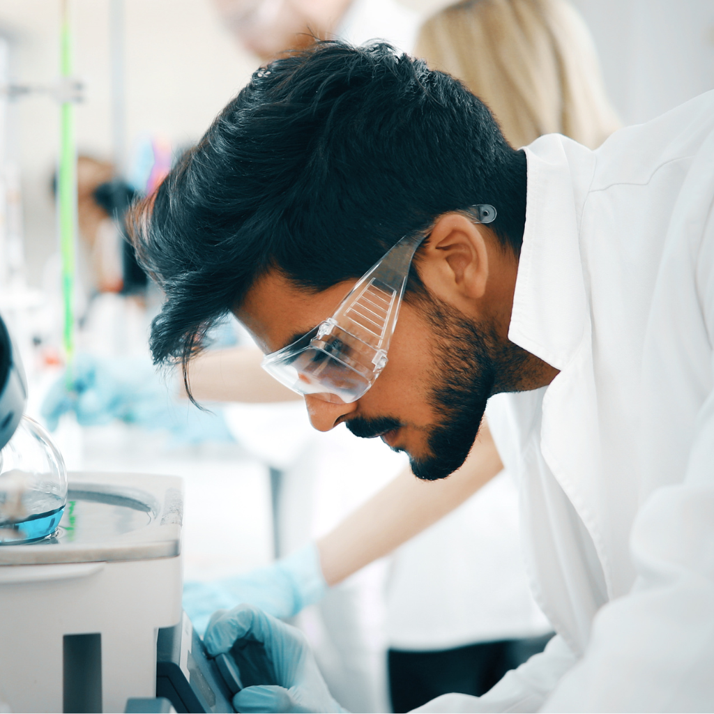 Research_man
